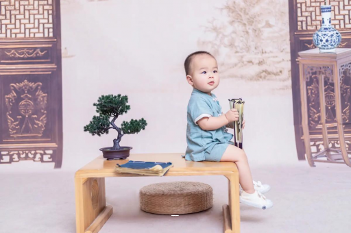 伊犁四个月宝宝可以坐着吗